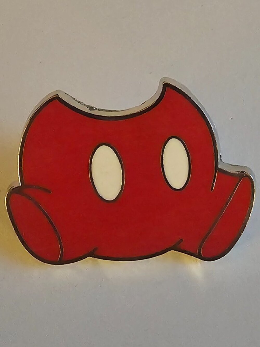 DISNEY Pin Trading ~ Mickey Mouse ~ Iconic Red Shorts ~ 2017 ~ P27